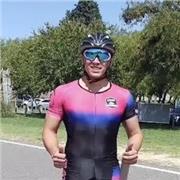 Profesor con mas de 20 años de experiencia en patinaje de velocidad.